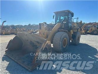 CAT 962M Колесни товарачи