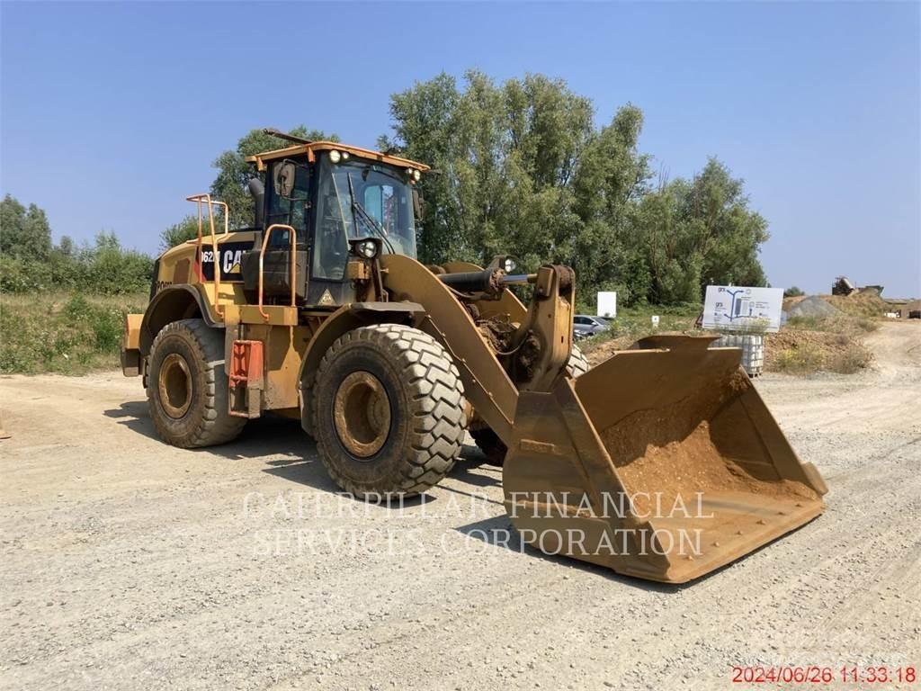 CAT 962M Колесни товарачи