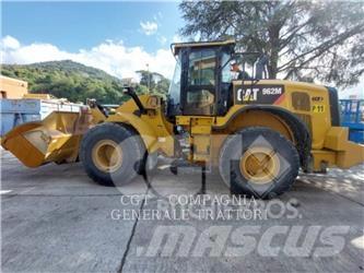 CAT 962M Колесни товарачи