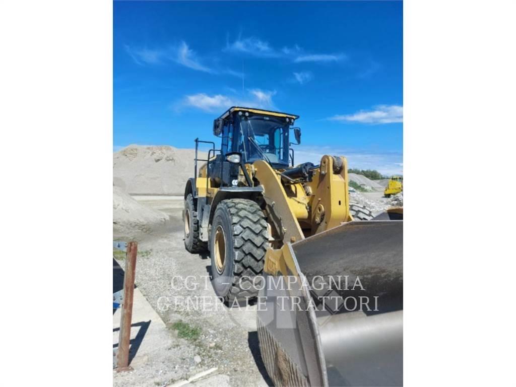 CAT 962M Колесни товарачи