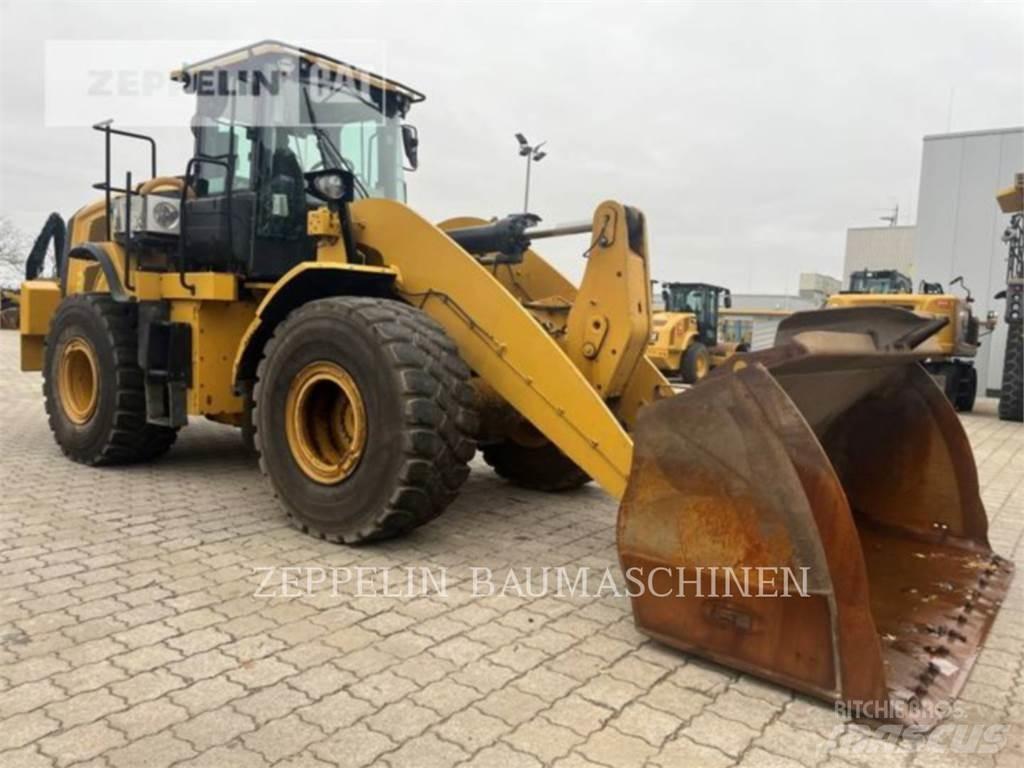 CAT 962M Колесни товарачи