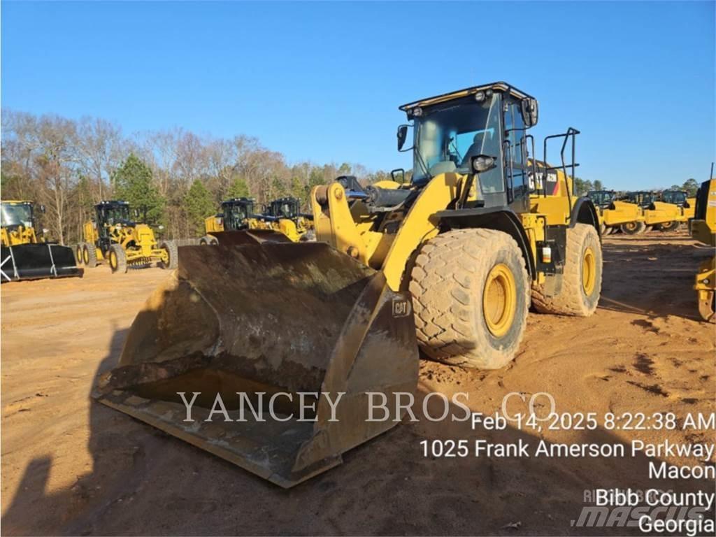 CAT 962M Колесни товарачи