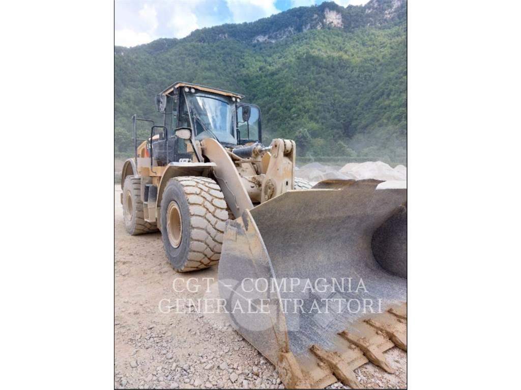 CAT 962M Колесни товарачи