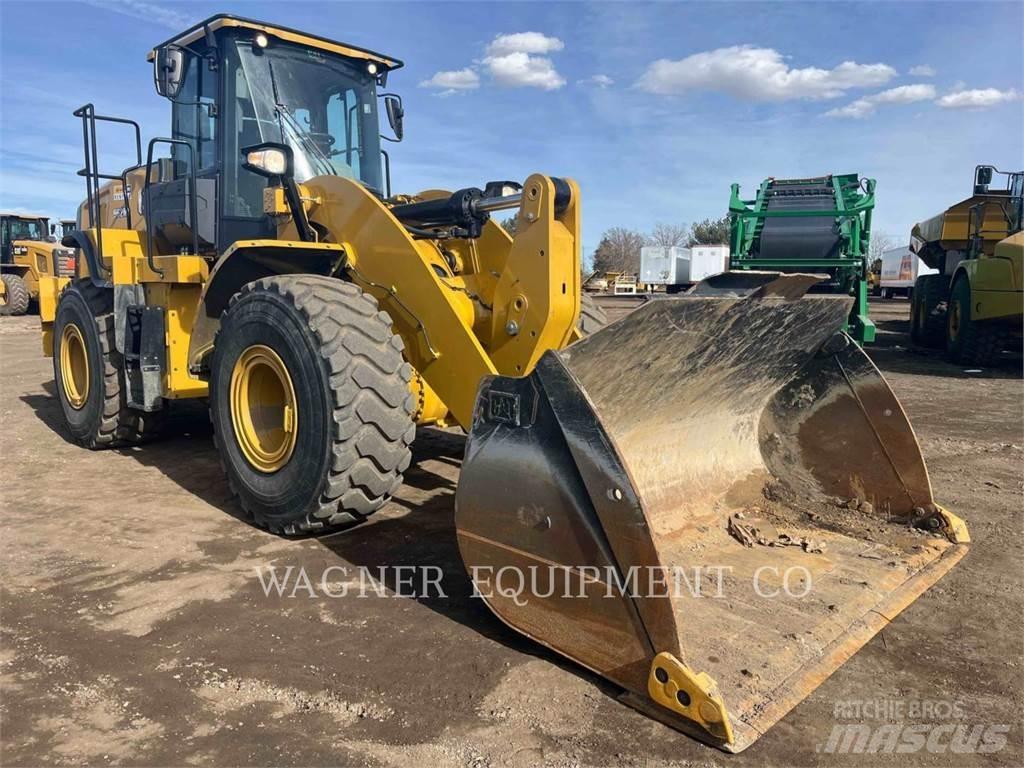 CAT 962M Колесни товарачи