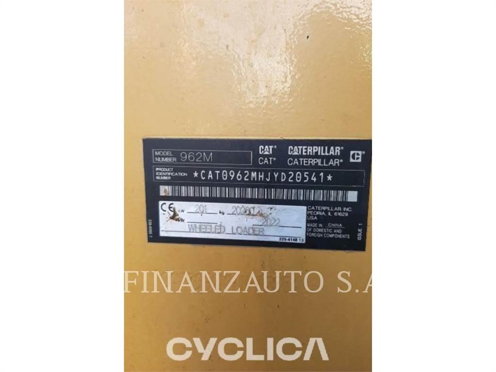CAT 962M Колесни товарачи