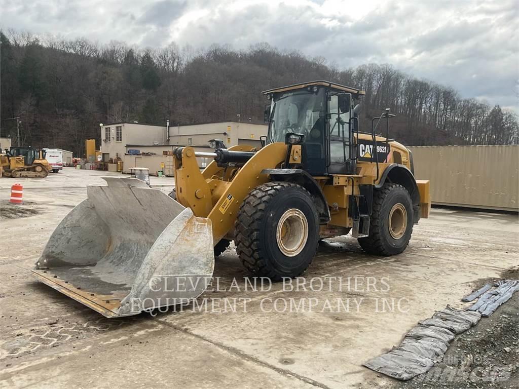 CAT 962M Колесни товарачи