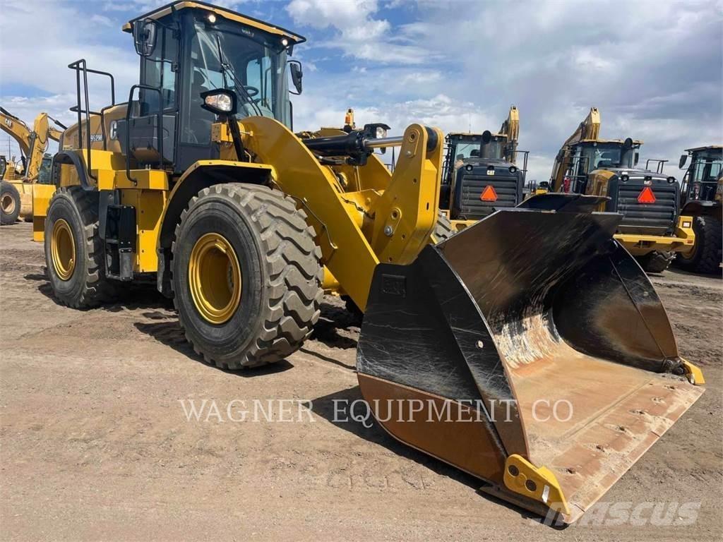 CAT 962M Колесни товарачи