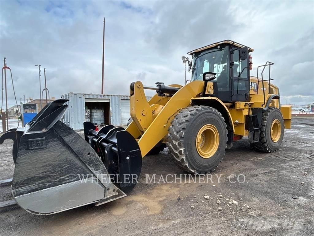 CAT 962M QC 3V Колесни товарачи