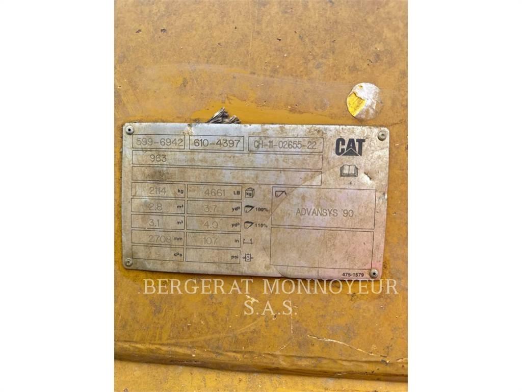 CAT 963 Верижен товарач