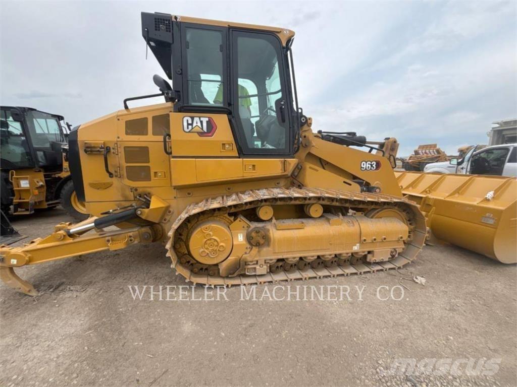 CAT 963 Верижен товарач
