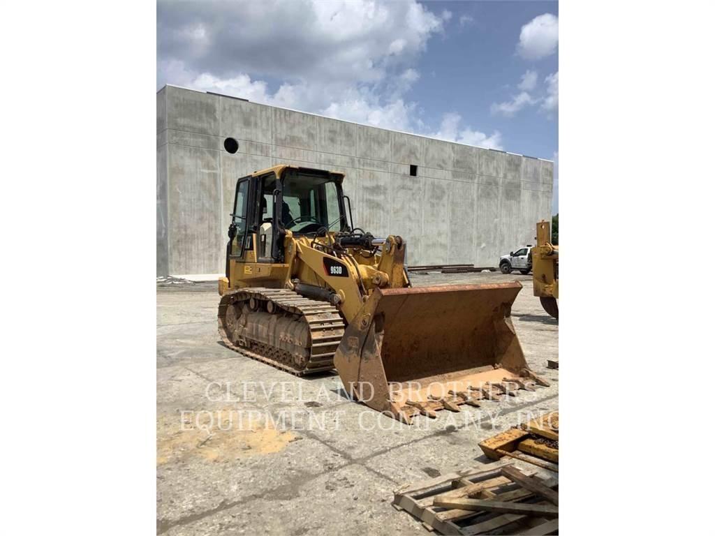CAT 963D Верижен товарач