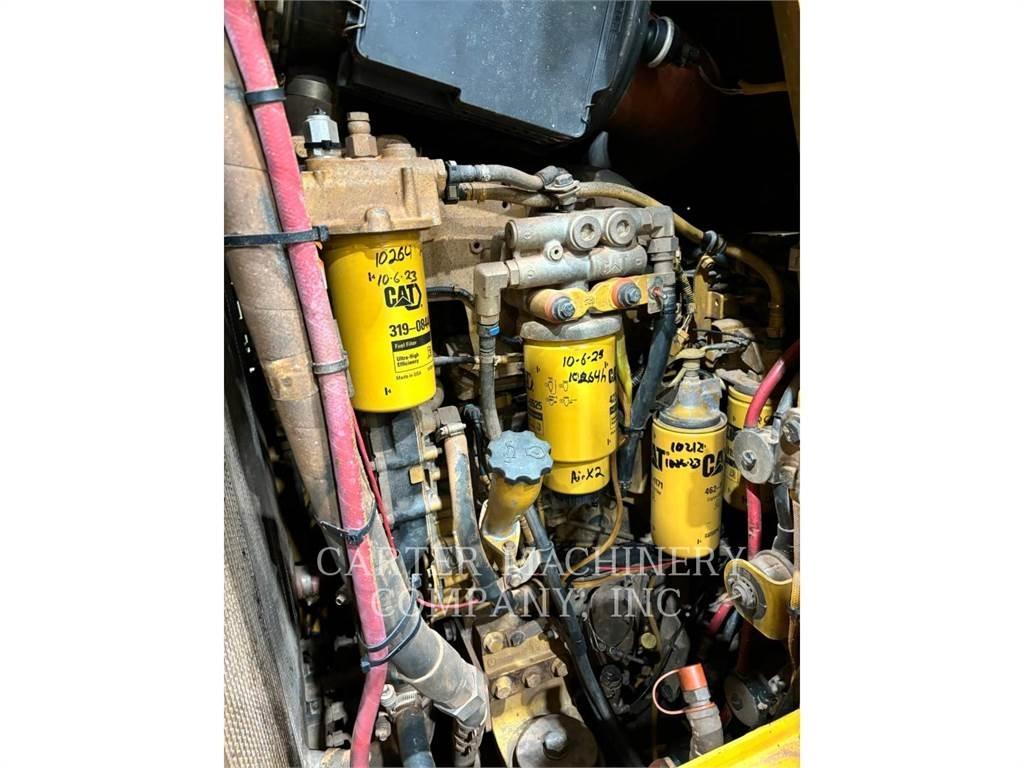 CAT 963D WASTE Верижен товарач