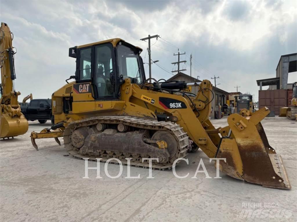 CAT 963K Верижен товарач