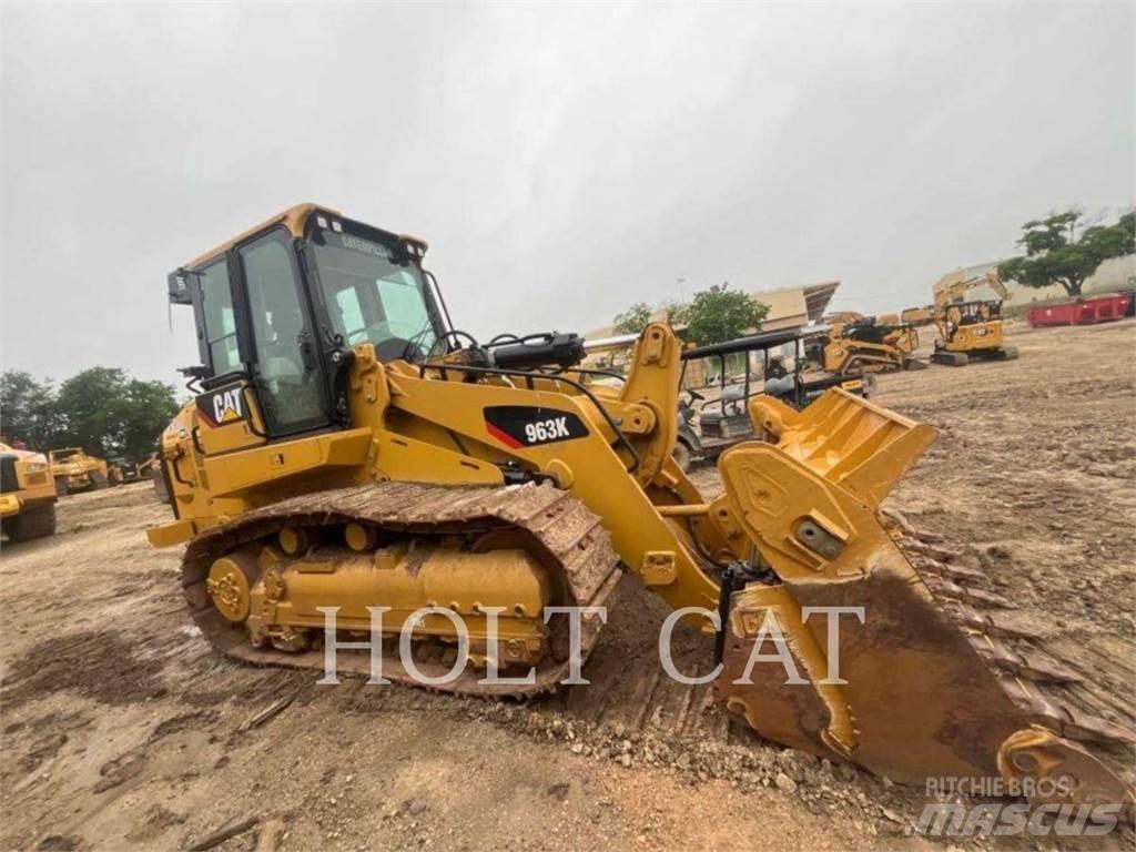 CAT 963K Верижен товарач