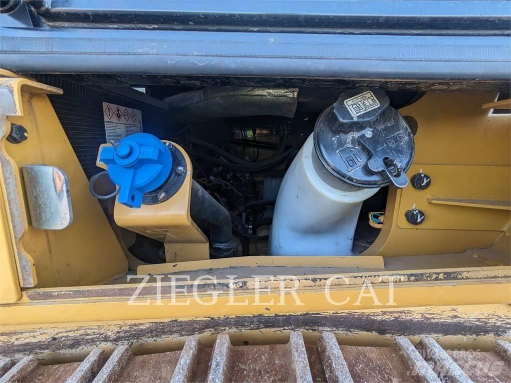 CAT 963K Верижен товарач