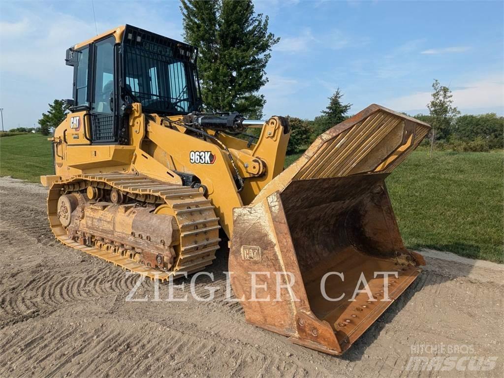 CAT 963K Верижен товарач