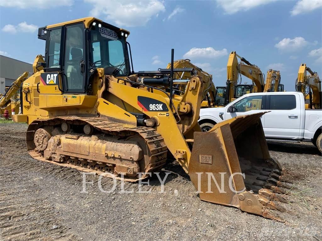 CAT 963K Верижен товарач