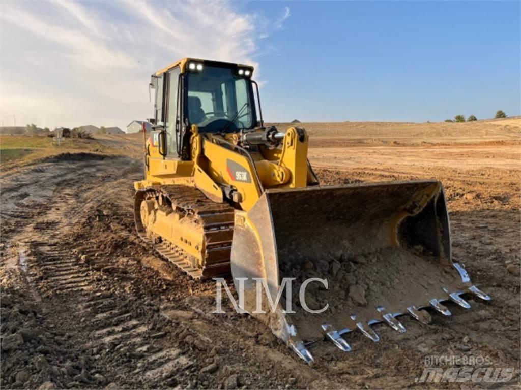 CAT 963K Верижен товарач