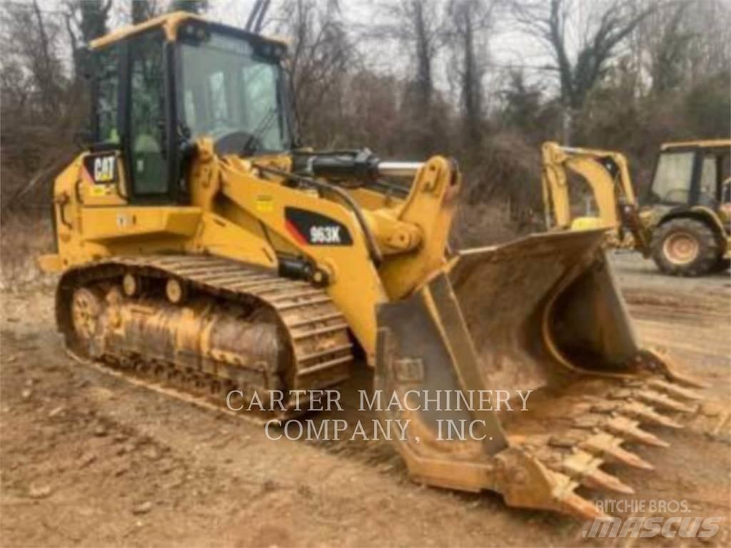 CAT 963K Верижен товарач