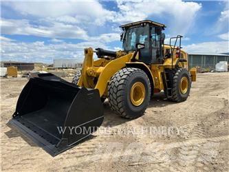 CAT 966 Колесни товарачи