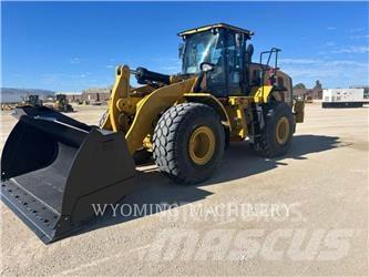 CAT 966 Колесни товарачи