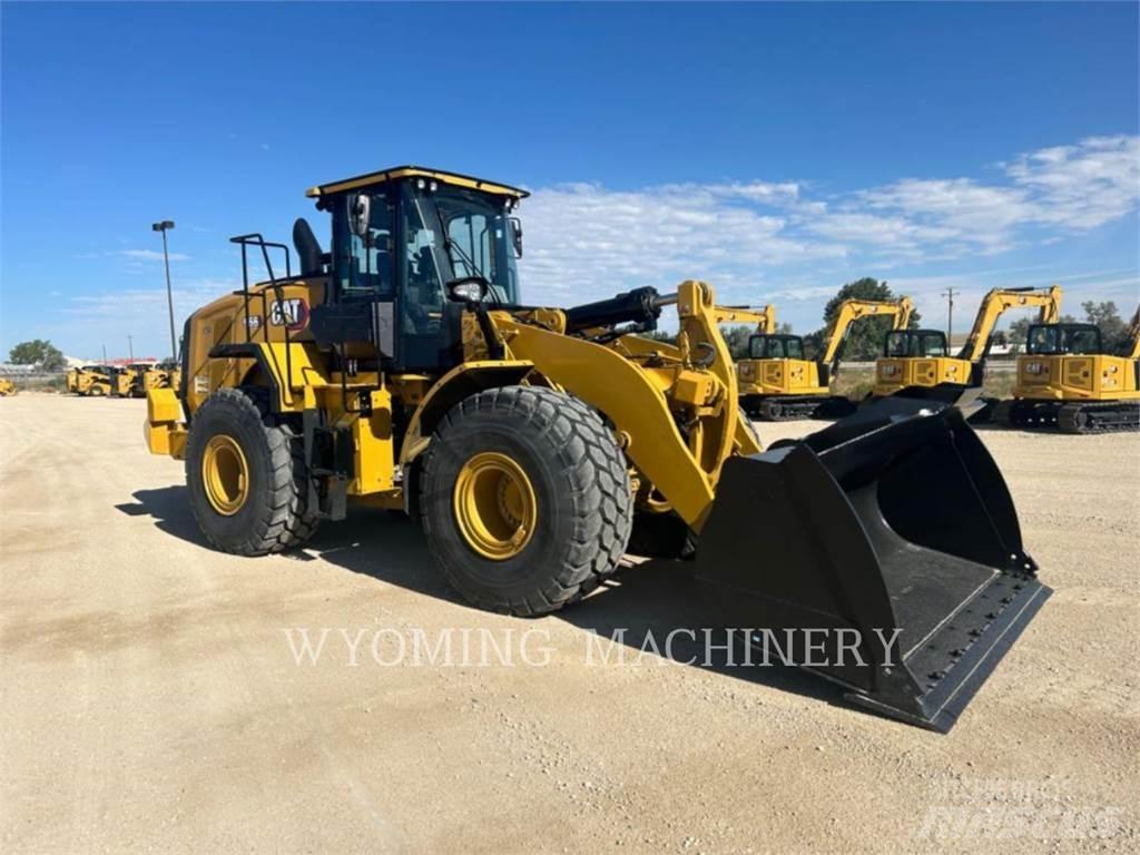 CAT 966 Колесни товарачи