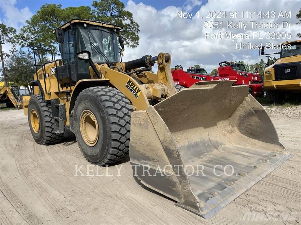 CAT 966 Колесни товарачи