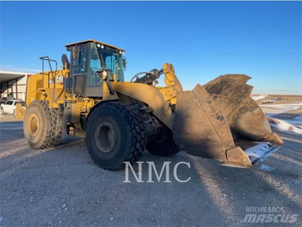 CAT 966 Колесни товарачи