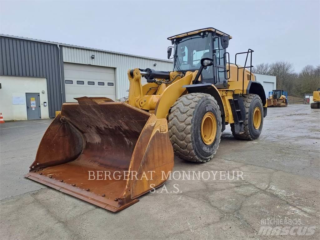 CAT 966 Колесни товарачи