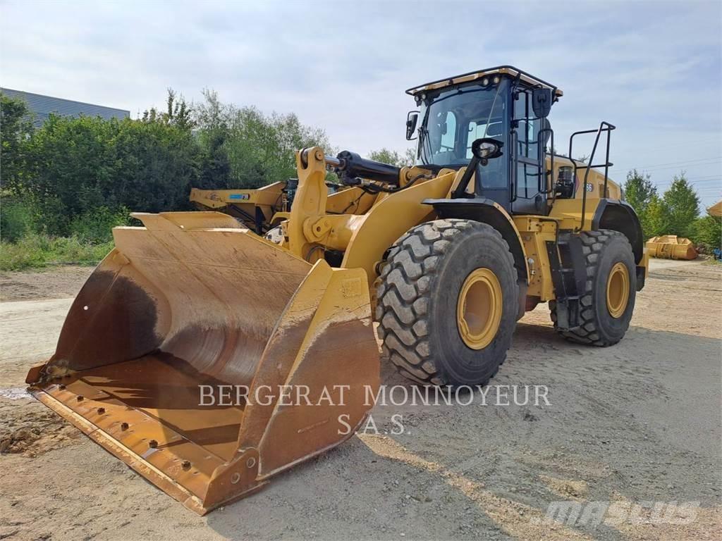 CAT 966 Колесни товарачи