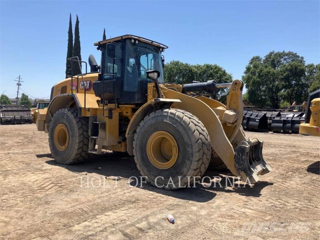 CAT 966 Колесни товарачи