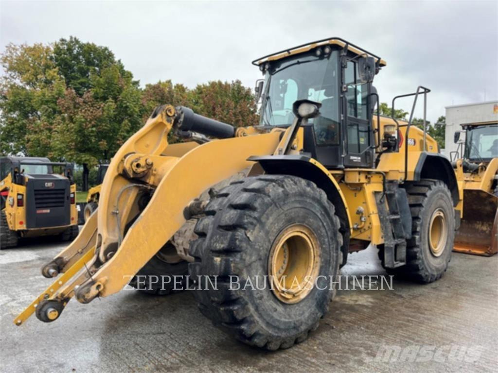 CAT 966 Колесни товарачи