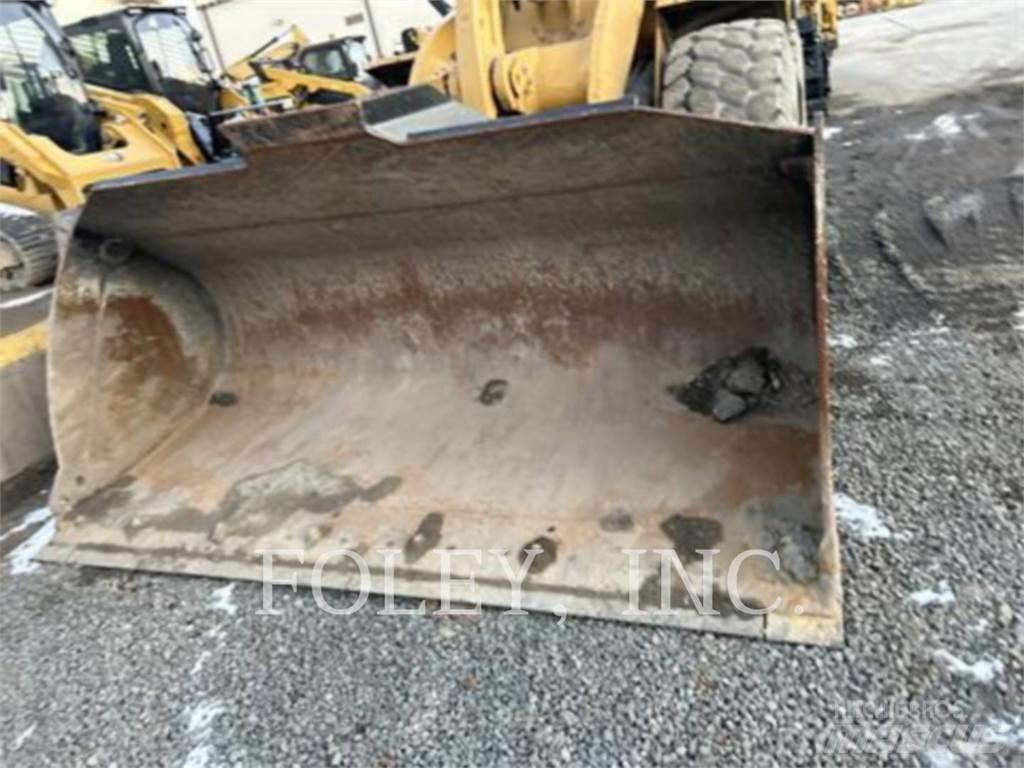 CAT 966-14XE Колесни товарачи