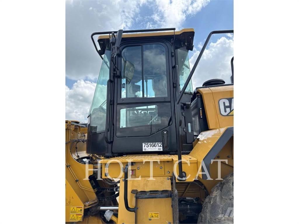 CAT 966 QC Колесни товарачи