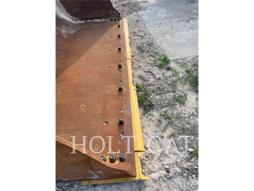 CAT 966 XE Колесни товарачи