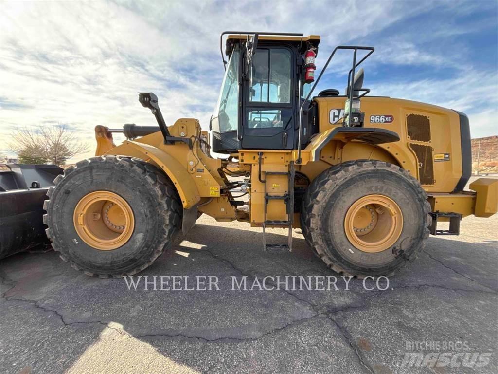 CAT 966 XE QC Колесни товарачи