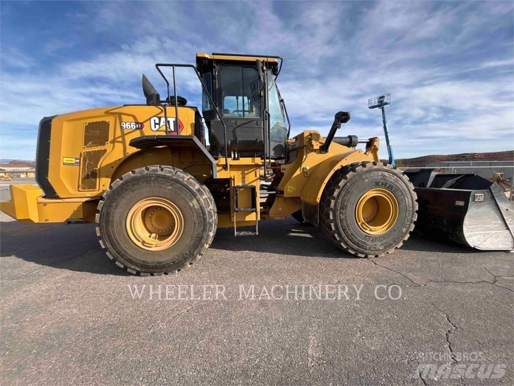 CAT 966 XE QC Колесни товарачи
