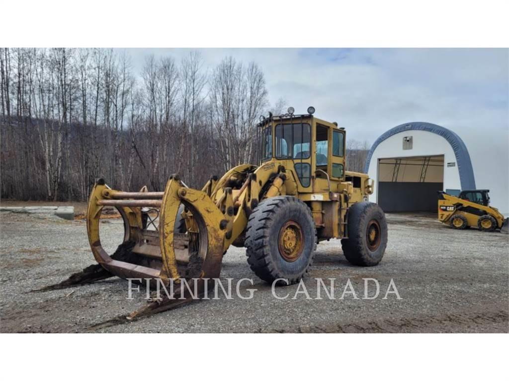 CAT 966C Колесни товарачи