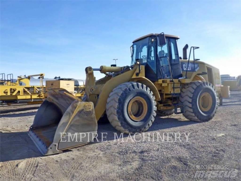 CAT 966H Колесни товарачи