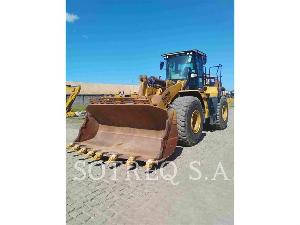 CAT 966L Колесни товарачи