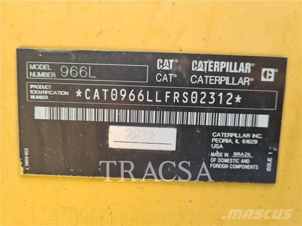 CAT 966L Колесни товарачи