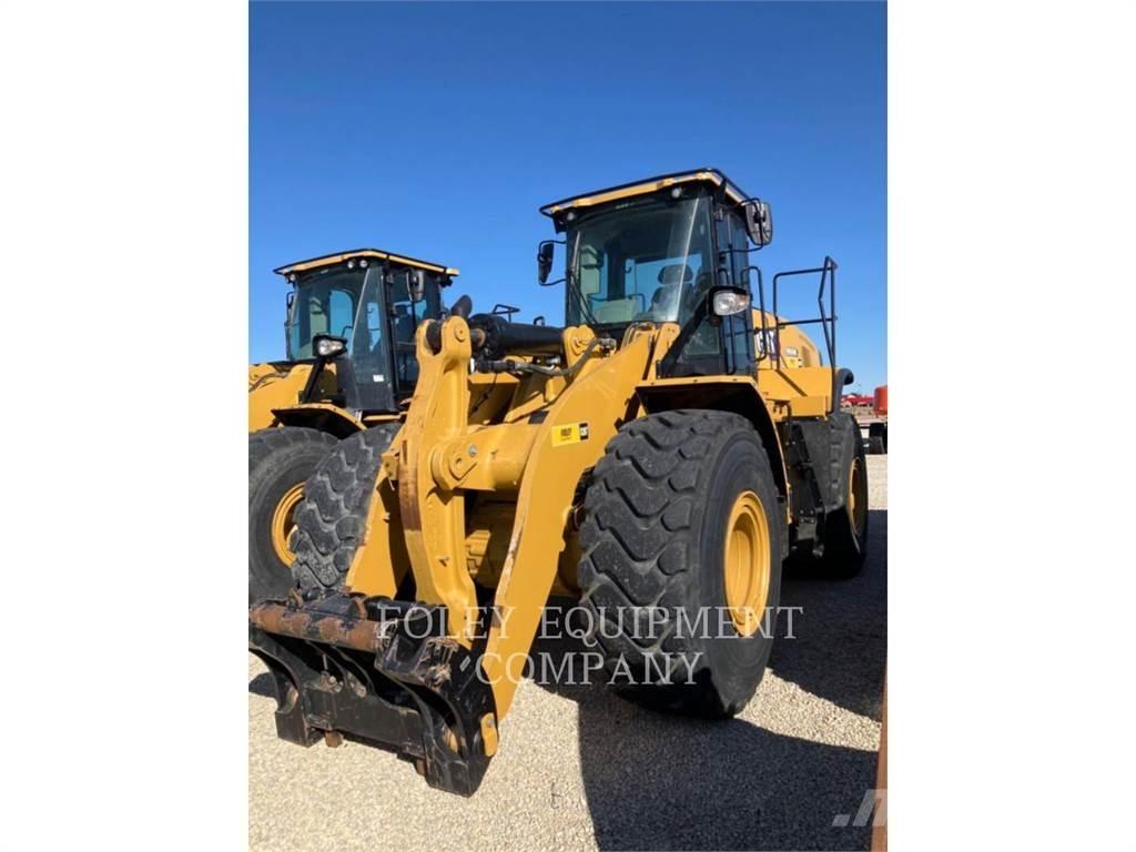 CAT 966M Колесни товарачи