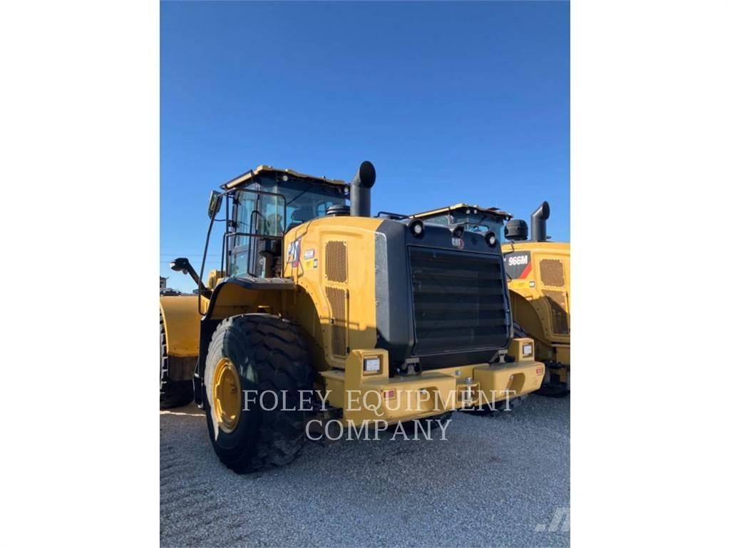 CAT 966M Колесни товарачи