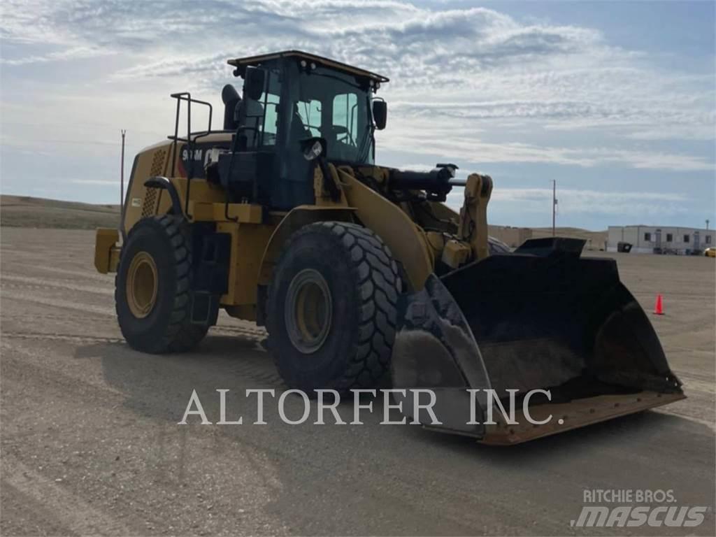CAT 966M Верижни булдозери
