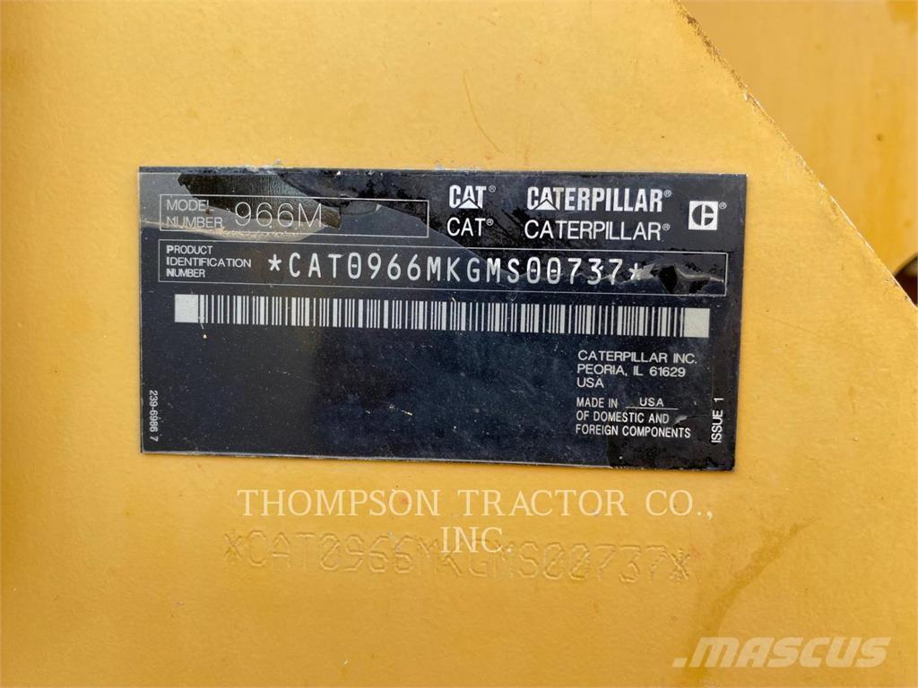 CAT 966M Колесни товарачи