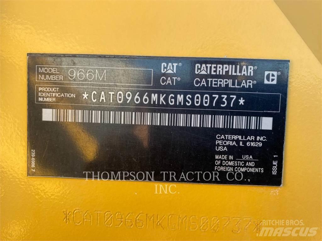 CAT 966M Колесни товарачи