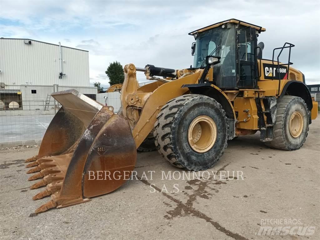 CAT 966M Колесни товарачи