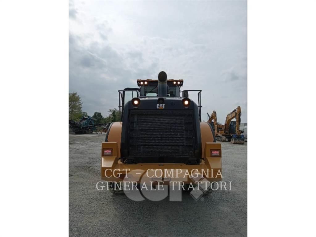 CAT 966M Колесни товарачи