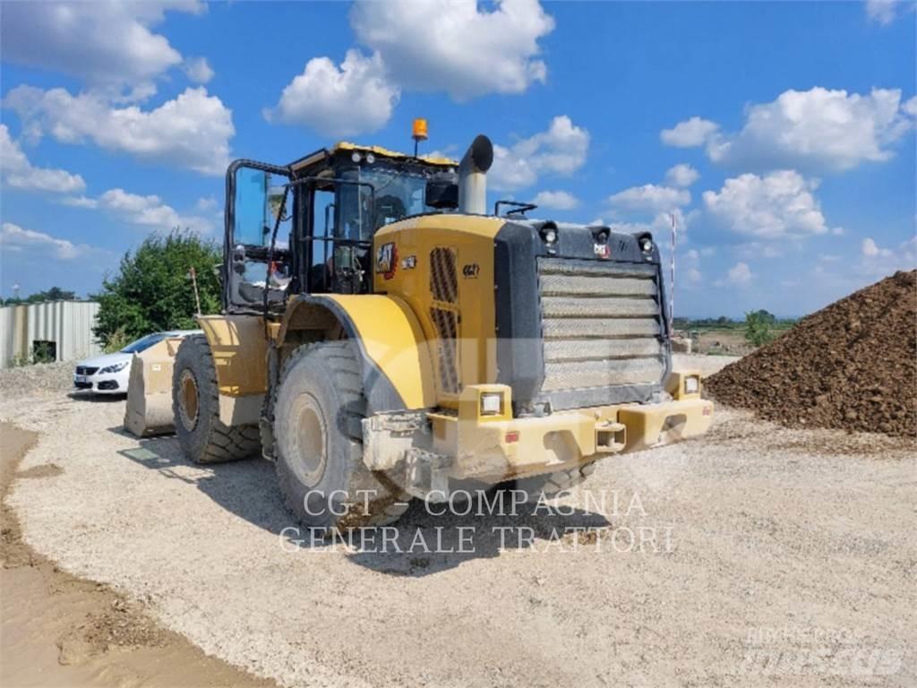 CAT 966M Колесни товарачи