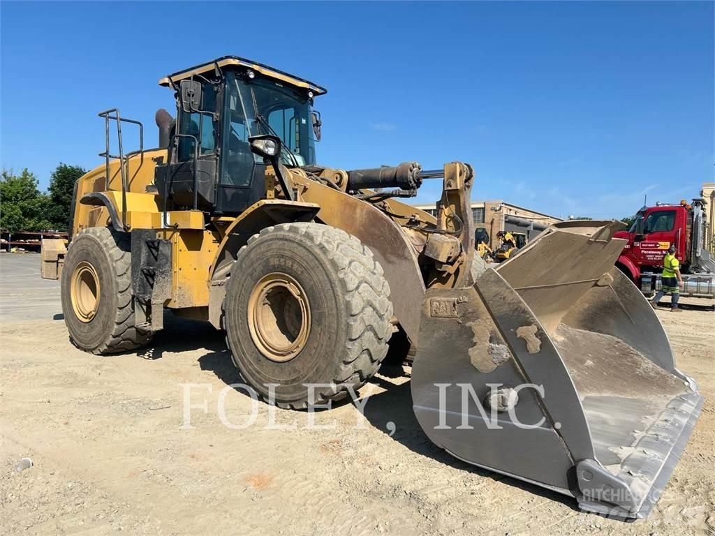 CAT 966M Колесни товарачи